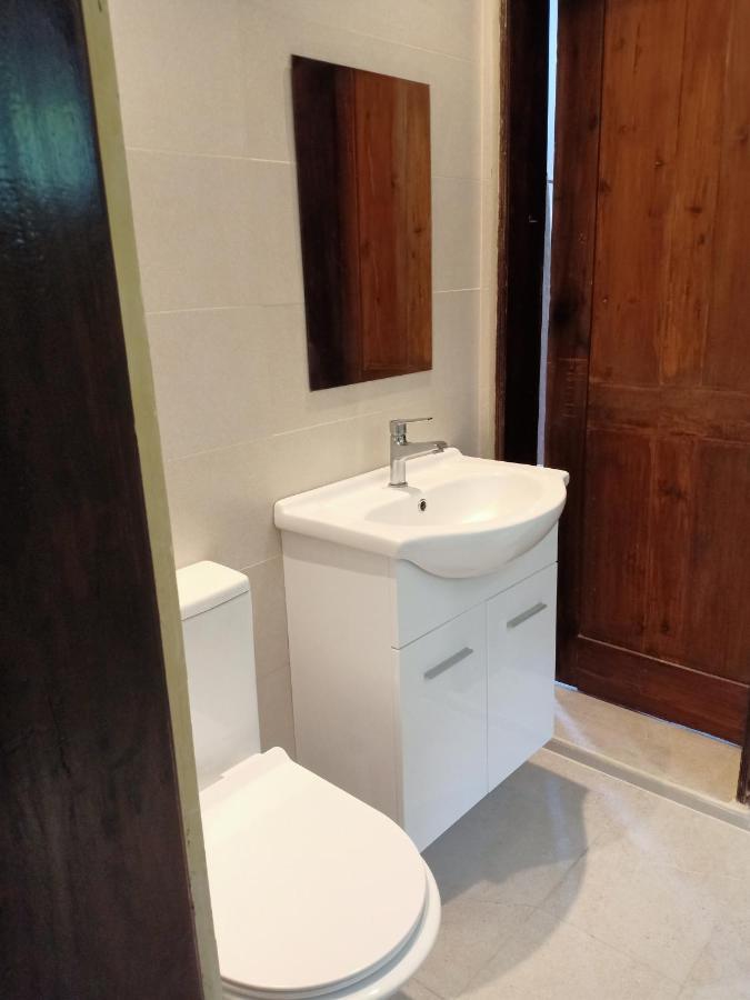 Angono El Castillo Bed And Breakfast المظهر الخارجي الصورة