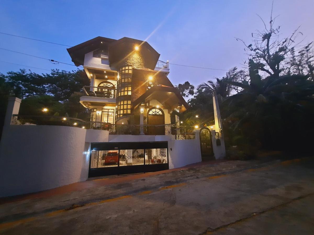 Angono El Castillo Bed And Breakfast المظهر الخارجي الصورة