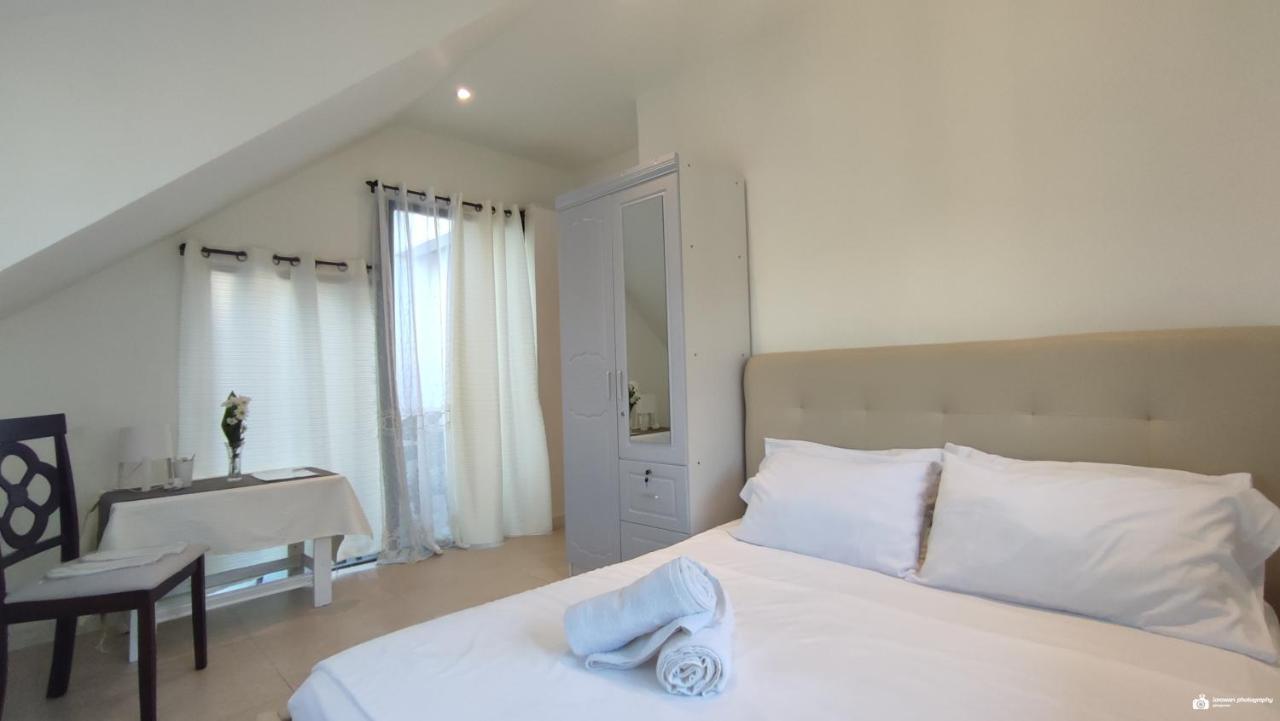 Angono El Castillo Bed And Breakfast المظهر الخارجي الصورة